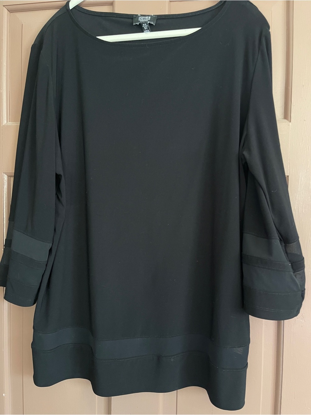 Jones New York Black Tunic Polyester Stretch with Sheer Banding 1x